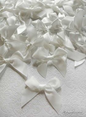Bow - White Satin 15mm | PaperSource