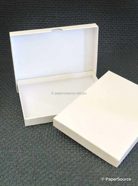Rigid C6 card Box in Ivory Pearl finish and white inside